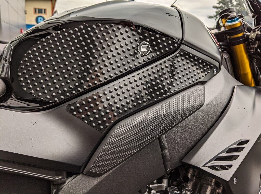2020 + Honda CBR 1000RR Eazi-Grip Evo Tank Traction Pads CBR1000RR-R SP - Black