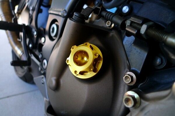 GOLD Yamaha Oil Filler Cap / Plug - R1 R7 R6 R3 FZ1 FZ8 FZ6 XJ6S XSR700 FJR1300 MT03 MT-07 MT-10 Tenere 700 Tracer 7