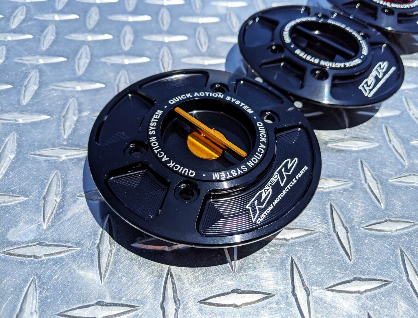 BMW Quick Release Fuel Gas Cap ~ S1000RR S1000R M1000RR M1000R HP4 HP2 R1200 K1600 F800 F700 R9T ~ Gold