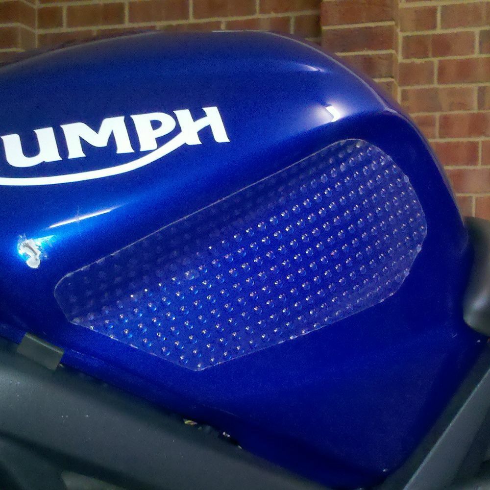 2006 - 2012 Triumph Daytona 675 Eazi-Grip Evo Tank Traction Pads 675R Street Triple / R - Black