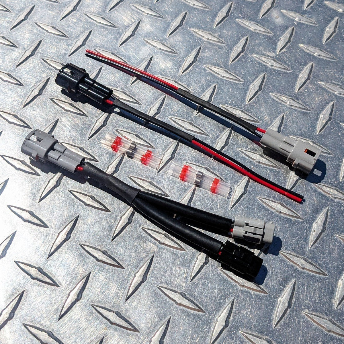 CFMoto Accessory Power Splitter Cable 300SR 450NK 450SR 700MT 800NK 800MT-X IBEX