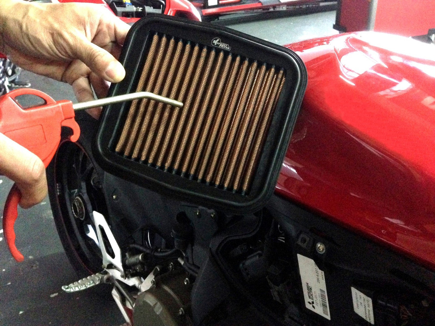 SPRINT P08 Air Filter  2024 + Yamaha MT-09 R9 XSR-900 GP Tracer 9 GT MT09 SM272S