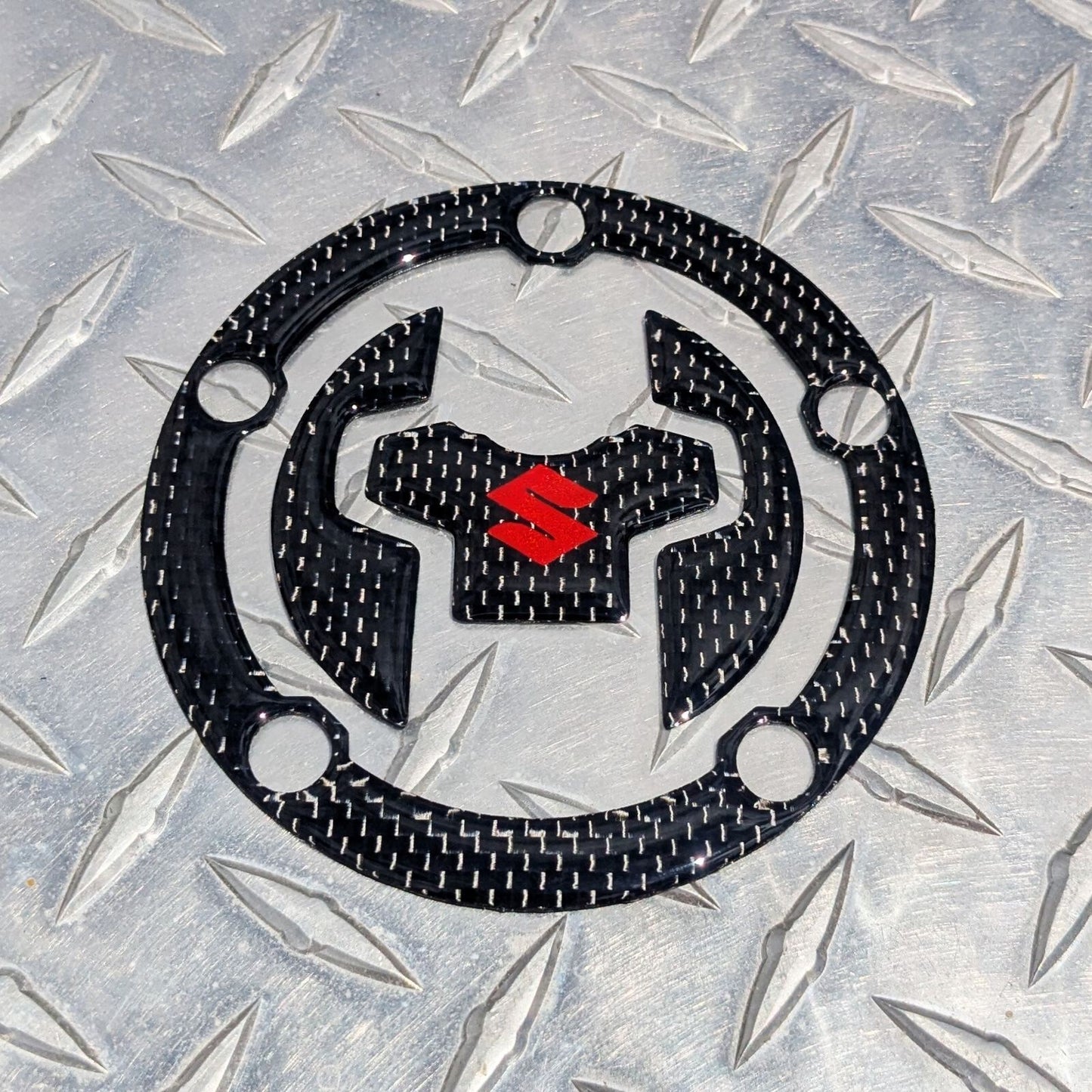 Real Carbon Fuel / Gas Cap Pad - 2017 + GSX-R1000 GSX-R1000R GSXR GSX-R 1000 L7