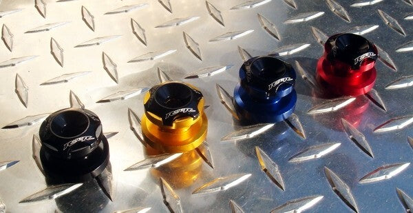 8mm Black Swingarm Spools S1000RR GSXR TLR SV650 SV1000 CBR 600RR 1000RR 675 999